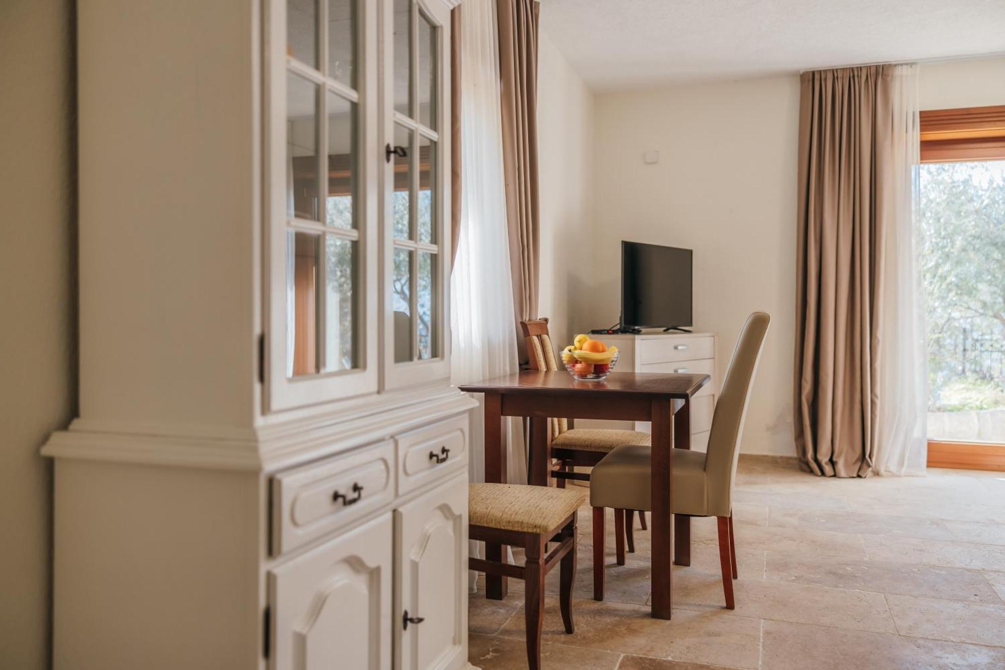 Petrovac Apartments Pietra Mare الغرفة الصورة