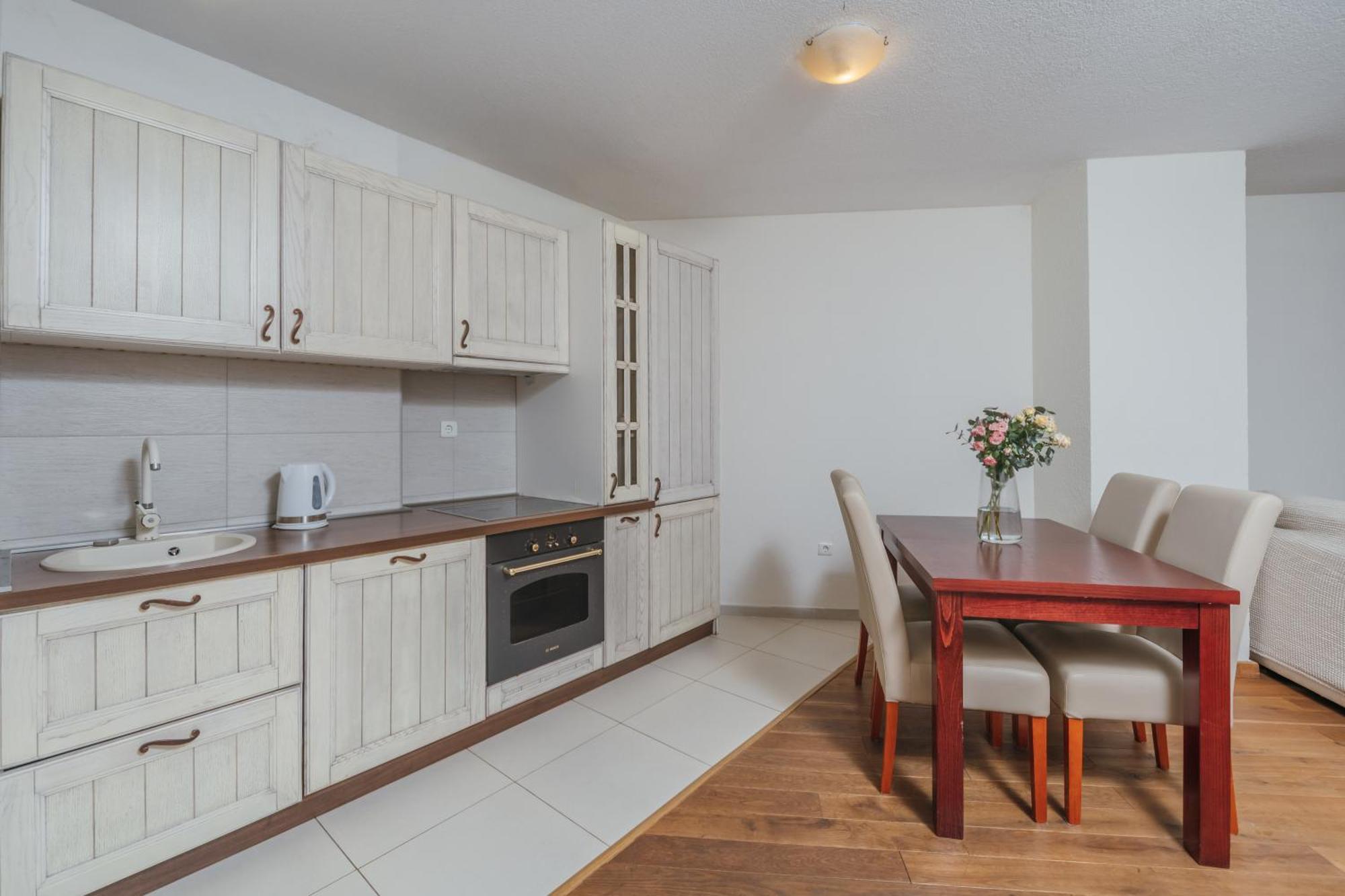 Petrovac Apartments Pietra Mare الغرفة الصورة