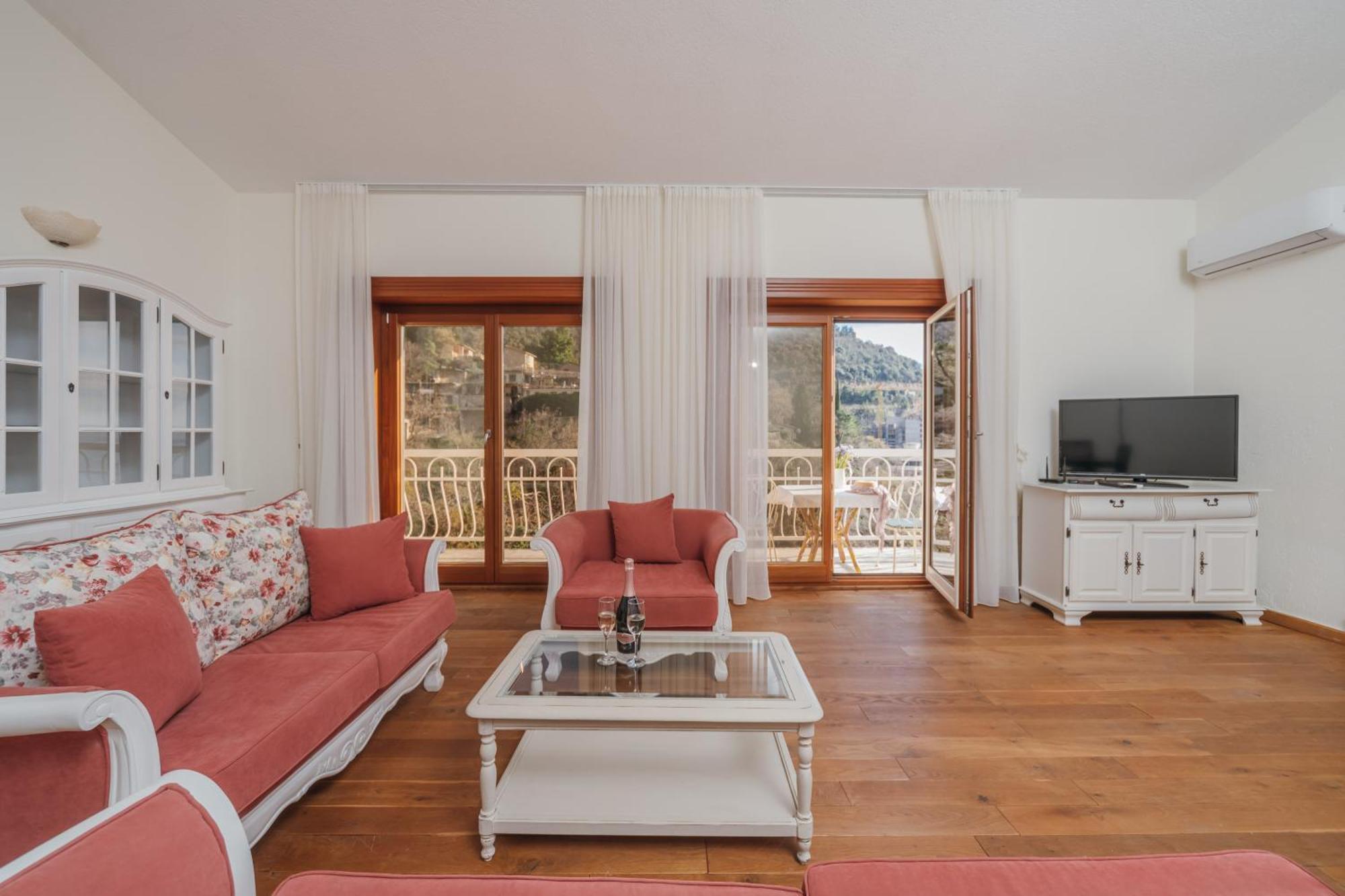 Petrovac Apartments Pietra Mare المظهر الخارجي الصورة